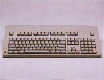 Macintosh SE (Chablis) with the Universe Keyboard and ADB Mouse original image 103