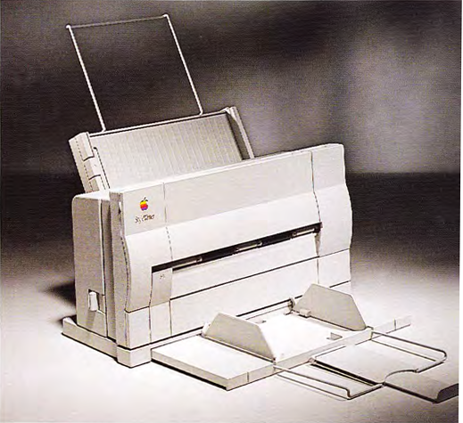 (Right to Leff) All-in-One Macintosh Ilsi concept: Tight-Fitting CPU/Display original image 155