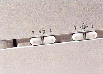 Macintosh Color Classic (Slice), final design, with details showing the floopy original image 235