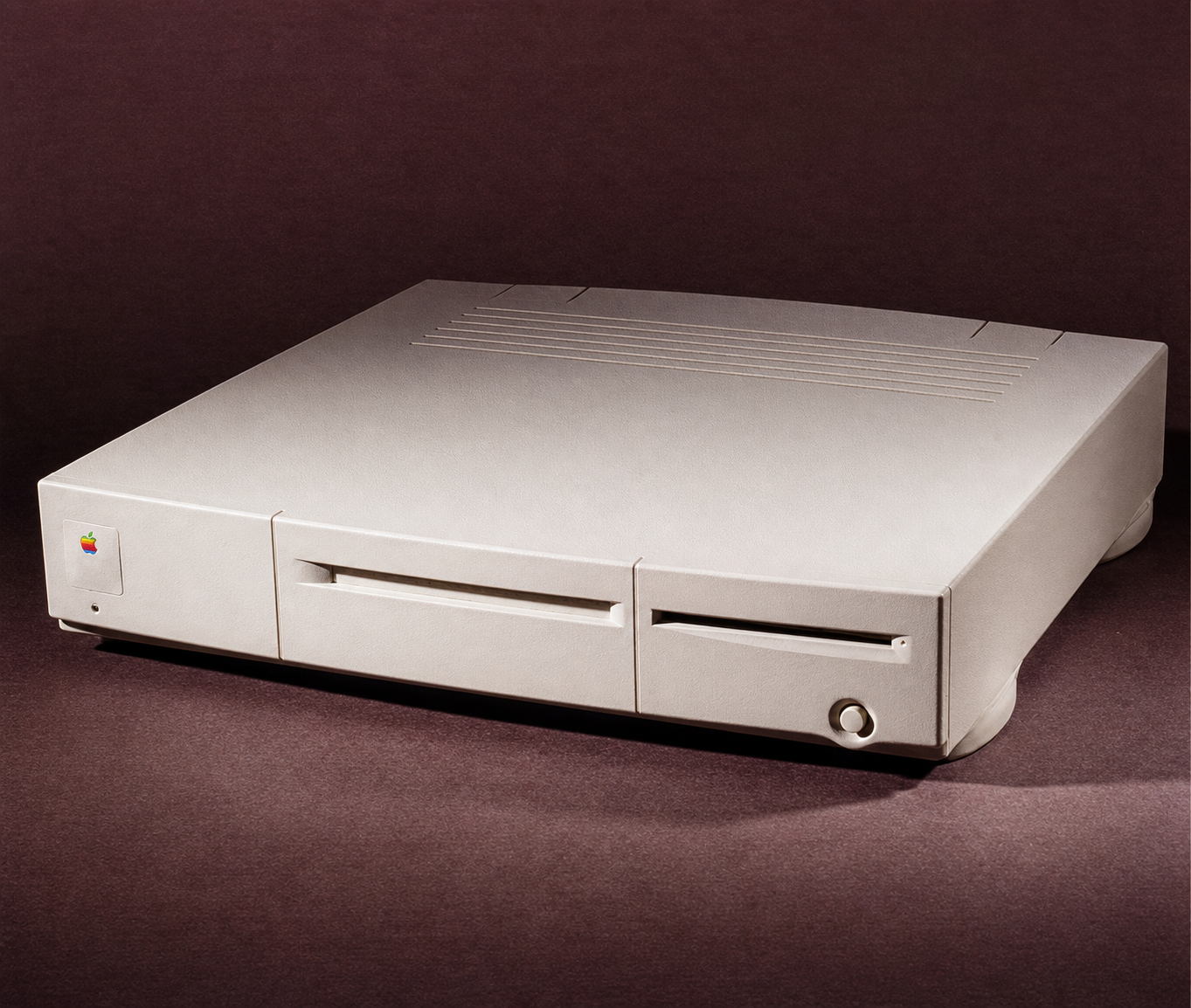 Macintosh Quadra 800 (Fridge) upscaled image 261