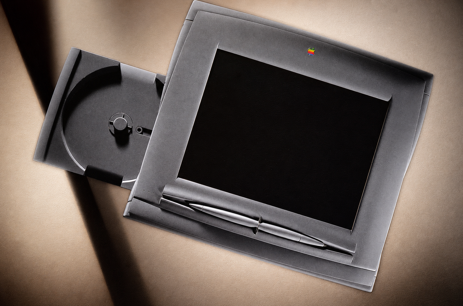 PenMac Hand-Held Computer Concept (Folio) with an integrated stylus, Mac-style upscaled image 287