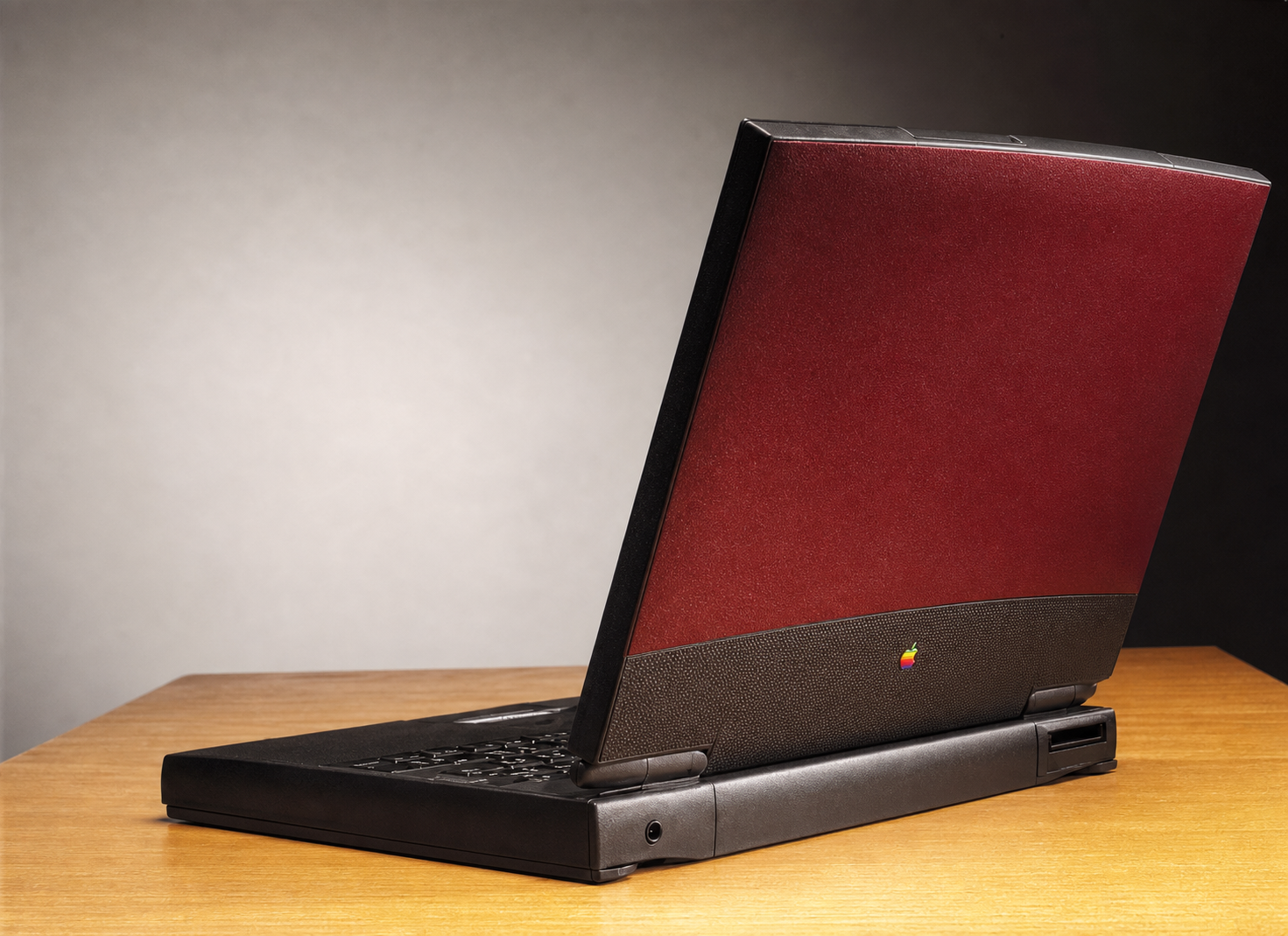 Nautilus, a series of subnotebook computer concepts trimmed in leather, upscaled image 335