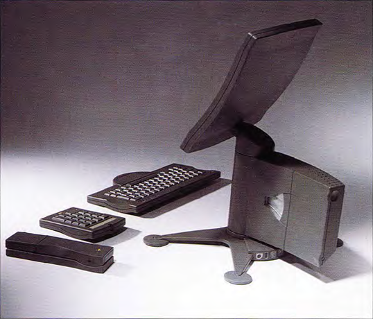 keyboard and comma-shaped vents on the CPU body original image 385