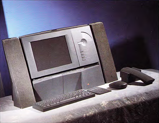 keyboard and comma-shaped vents on the CPU body original image 387