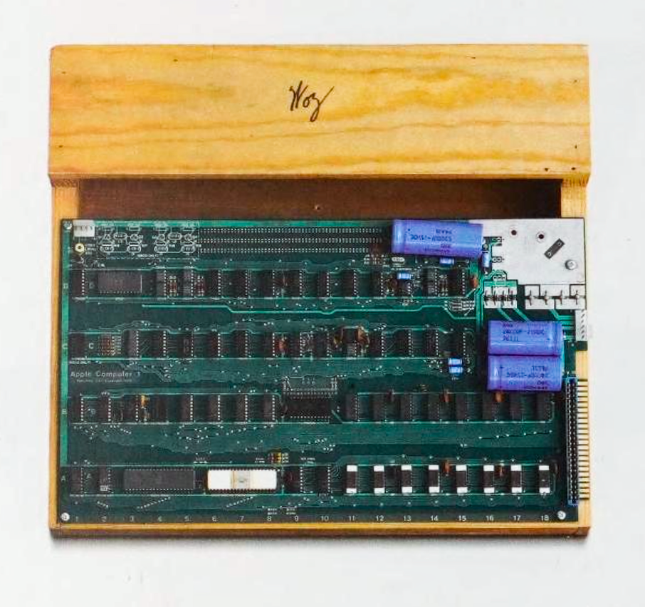 Early Apple Product Context
