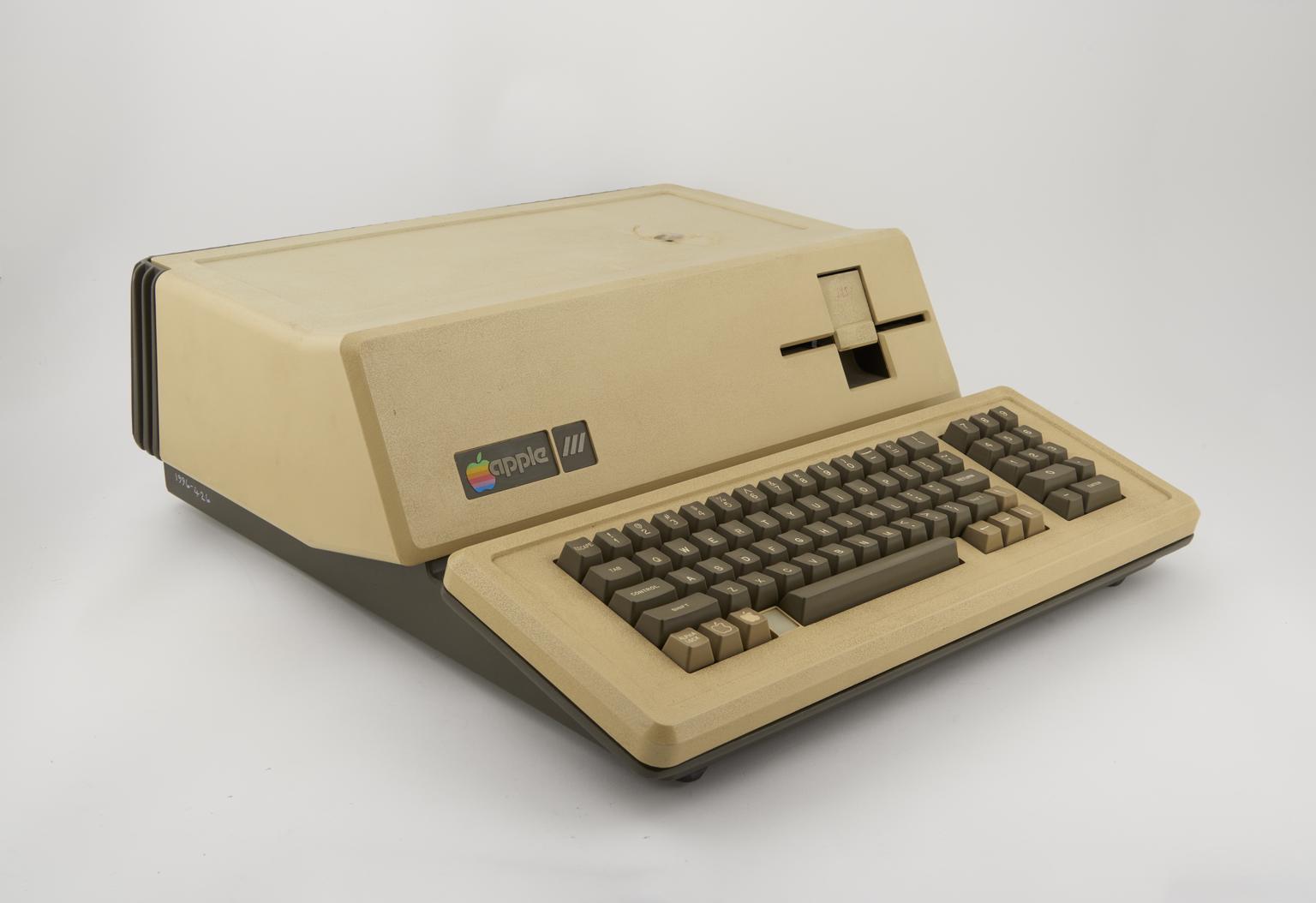 Apple III