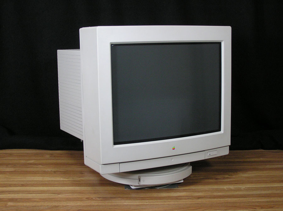 Apple Multiple Scan 17 Display