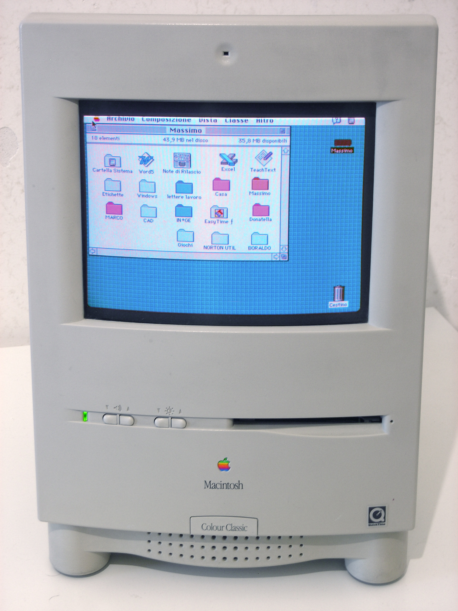 Macintosh Color Classic II