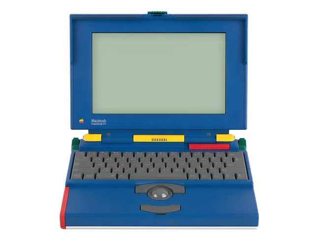 MacBook 2028