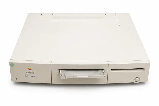 Macintosh Quadra 660AV